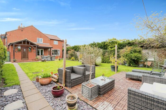 4 Bedroom Semi-Detached House For Sale In Hall Lane, Wymondham, NR18