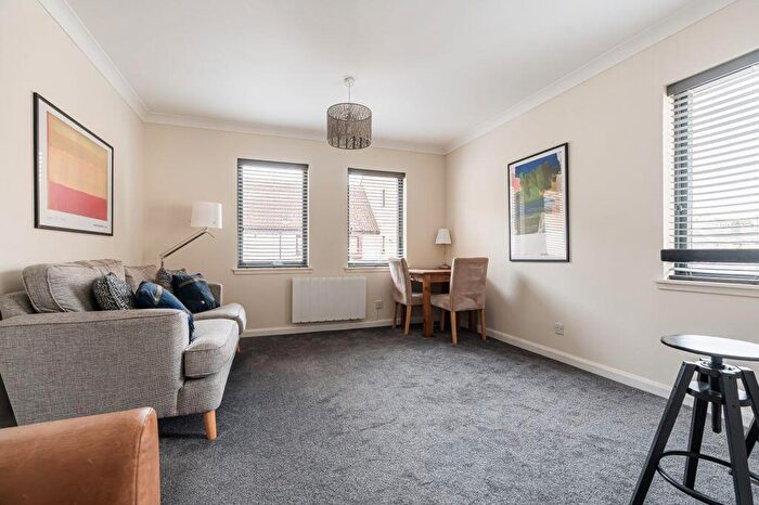 2 Bedroom Flat For Sale In / Sandport, Edinburgh, EH6