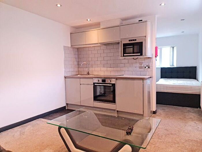 1 Bedroom Apartment To Rent In Hubert Road, Selly Oak, Birmingham, B29