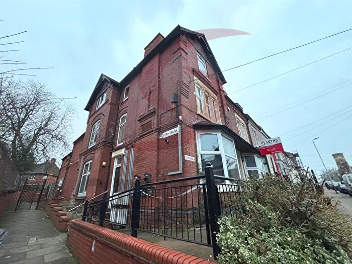 2 Bedroom Flat To Rent In Fern Bank, Leicester, LE5