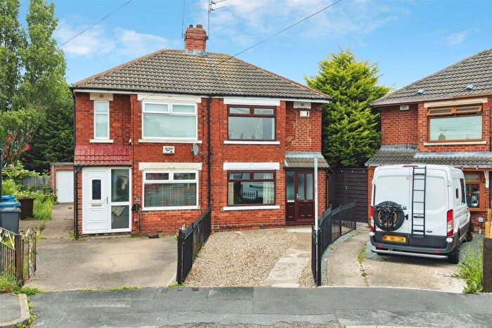 2 Bedroom Semi-Detached House For Sale In Danube Road, Hull, HU5