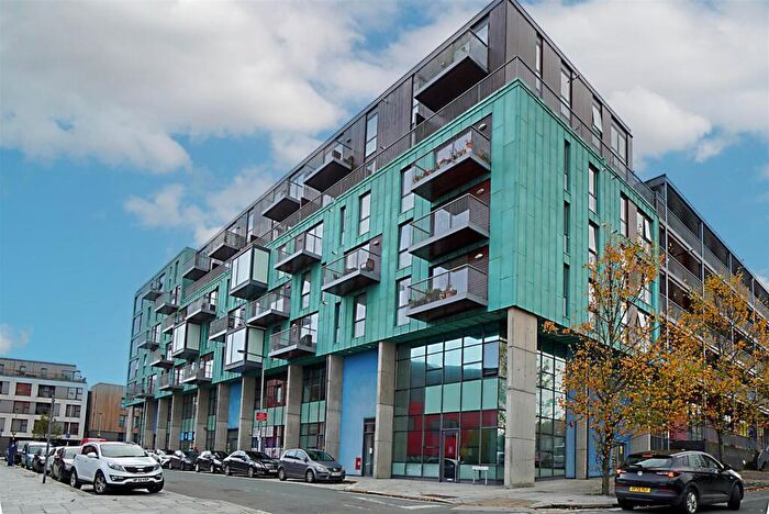 1 Bedroom Apartment To Rent In Phoenix Street, Plymouth, PL1