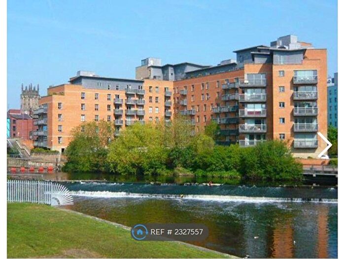 2 Bedroom Flat To Rent In East Street, Leeds, LS9
