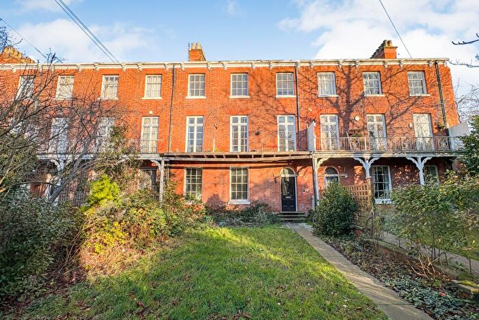 5 Bedroom Block Of Apartments For Sale In Flat, And, Pelham Road, Grimsby, Lincolnshire, DN34