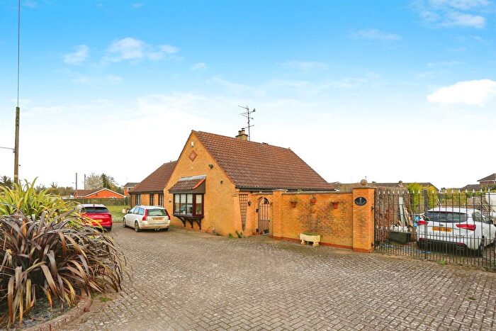 3 Bedroom Detached Bungalow For Sale In Spalding Common, Spalding, PE11