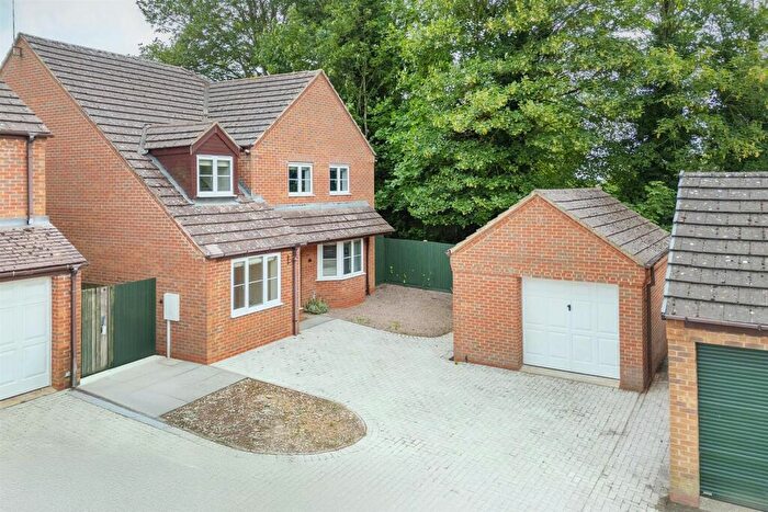 4 Bedroom House For Sale In The Sycamores, South Kilworth, LE17