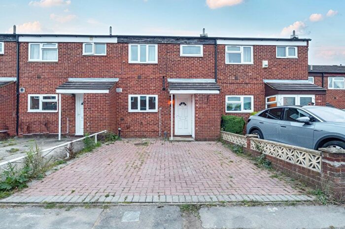 3 Bedroom Terraced House To Rent In Slough, Berkshire, SL2