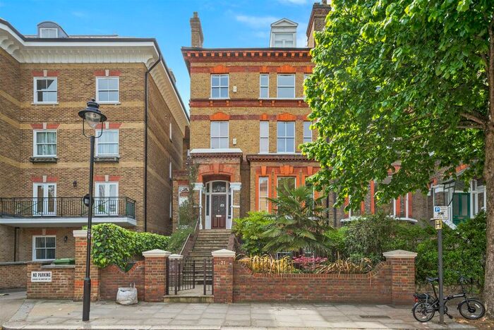 3 Bedroom Flat To Rent In Elsworthy Road, Belsize Park, NW3