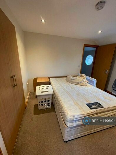 1 Bedroom Flat To Rent In Whitley Wood Lane, Reading, RG2