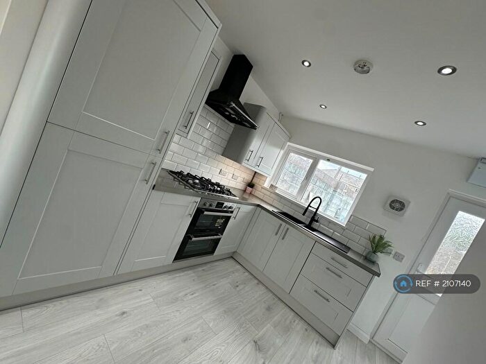 2 Bedroom Terraced House To Rent In Bond Avenue, Llanelli, SA15