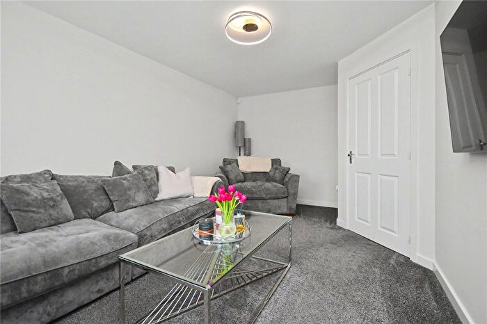 3 Bedroom Detached House For Sale In Averill Way, Micklefield, Leeds, West Yorkshire, LS25