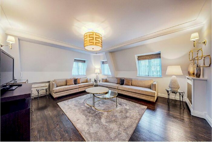 4 Bedroom Flat To Rent In Prince Of Wales Terrace, Hyde Park, Pwall, W8