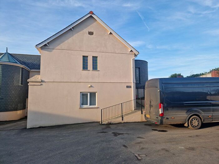 3 Bedroom Maisonette To Rent In Whitstone, Holsworthy, EX22