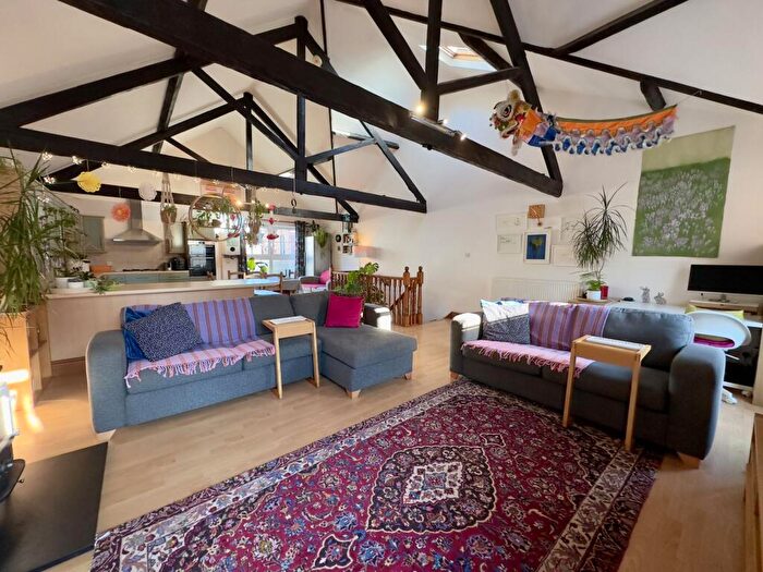 3 Bedroom End Of Terrace House For Sale In High Street, Dawlish, EX7