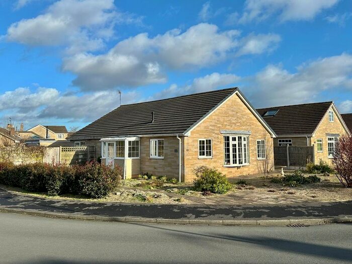 3 Bedroom Detached Bungalow For Sale In Swarthdale, Haxby, York, YO32