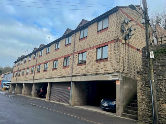 1 Bedroom Flat To Rent In Coombend House, Coombend, Radstock, BA3