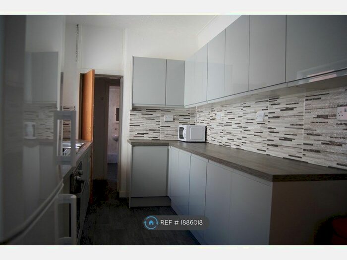 4 Bedroom Terraced House To Rent In Tiverton Rd, Birmingham, B29