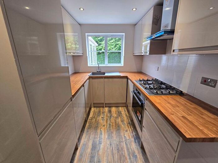 3 Bedroom Detached House To Rent In Swan Gardens, Peterborough, PE1