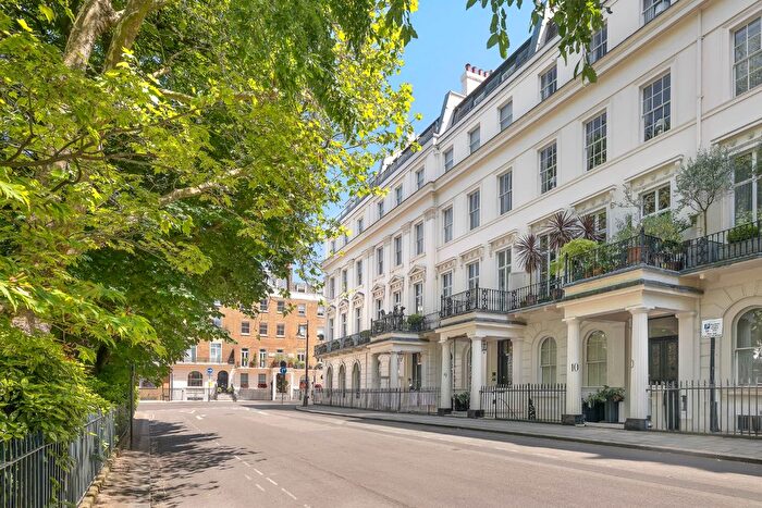 3 Bedroom Flat To Rent In Eaton Square, Belgravia, London, United Kingdom, SW1W