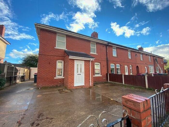 2 Bedroom House To Rent In Birchfield Road, Maltby, Rotherham, S66