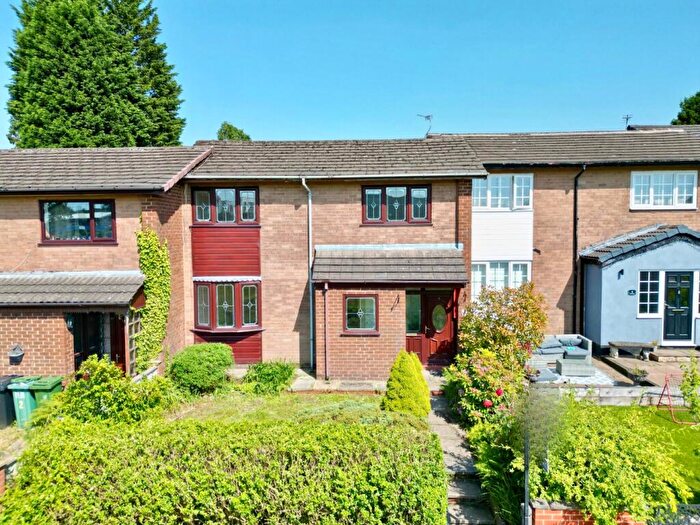 3 Bedroom Terraced House For Sale In Greenway, Mottram, Hyde, Greater Manchester, SK14