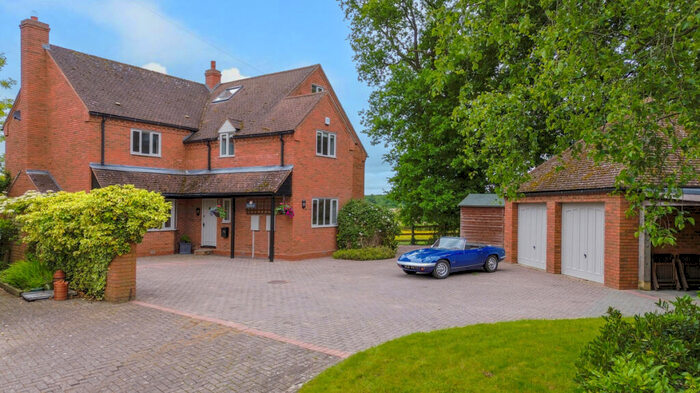 6 Bedroom Detached House For Sale In Hampton-on-the-Hill Warwick, Warwickshire, CV35