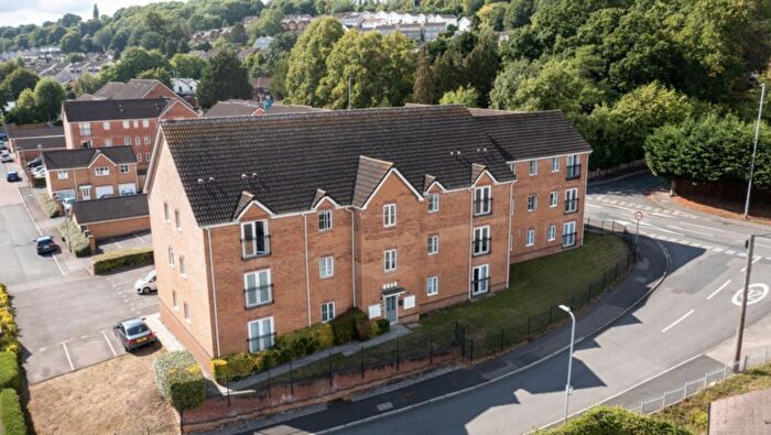 2 Bedroom Flat For Sale In Forbes Court, Newport, NP19
