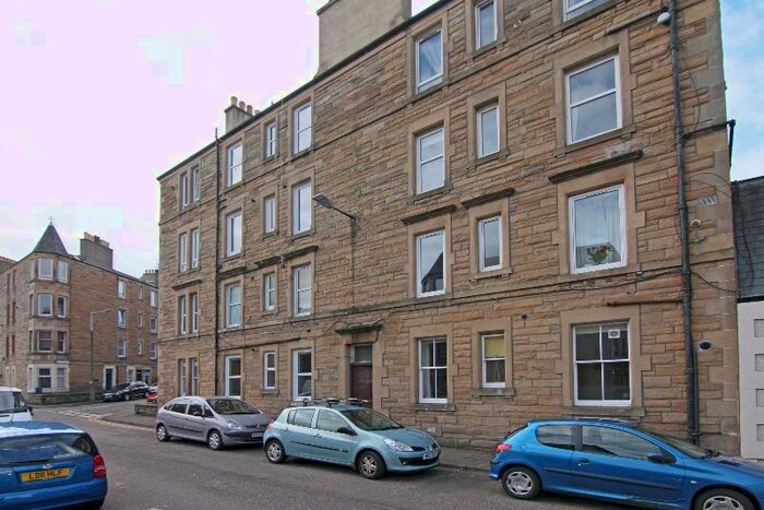1 Bedroom Flat To Rent In Dalgety Road, Meadowbank, Edinburgh, EH7