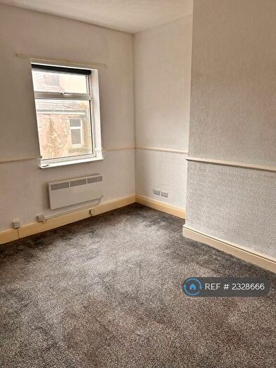2 Bedroom Flat To Rent In Cocker Street, Blackpool, FY1