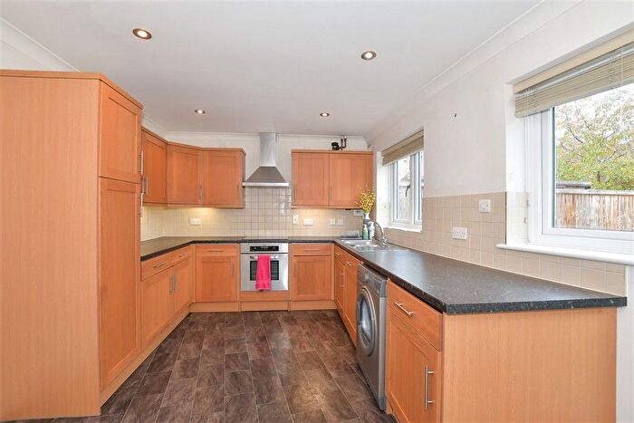 4 Bedroom Town House For Sale In Orient Place, Canterbury, Kent, CT2