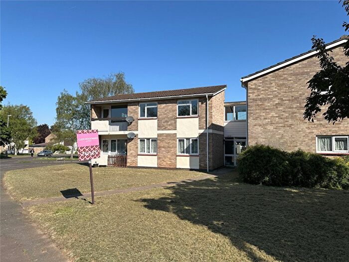 2 Bedroom Flat To Rent In Normandy Drive, Taunton, Somerset, TA1