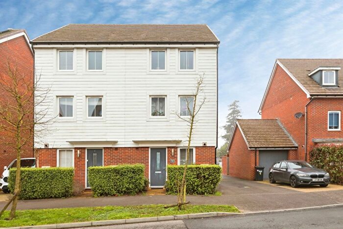 3 Bedroom Semi-Detached House For Sale In Virginia Drive, Haywards Heath, RH16