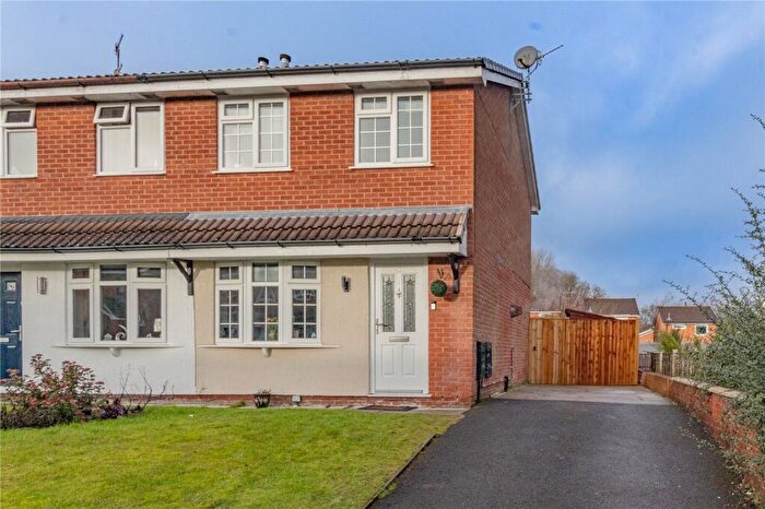 2 Bedroom Semi-Detached House For Sale In Burdett Avenue, Norden, Rochdale, OL12