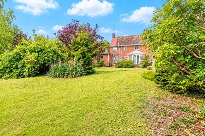 3 Bedroom Semi-Detached House For Sale In Northfields, Lambourn, Hungerford, Berkshire, RG17