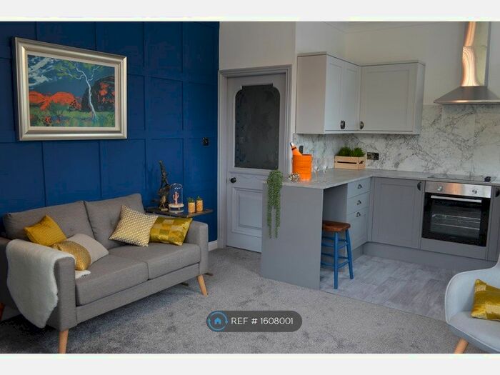 1 Bedroom Flat To Rent In Cliviger, Burnley, BB10