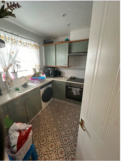 1 Bedroom Flat To Rent In Aaron Hill Road, London, E6