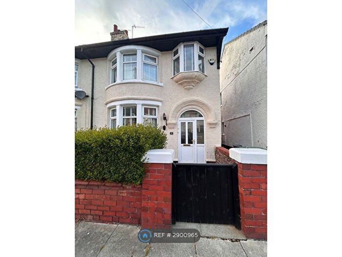 3 Bedroom Semi-Detached House To Rent In Willoughby Road, Wallasey, CH44
