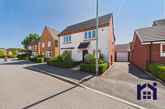 4 Bedroom Detached House For Sale In Brookwood Way, Buckshaw Village, PR7