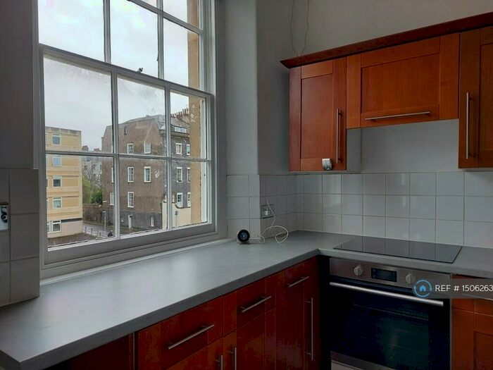 1 Bedroom Flat To Rent In Buckingham Place, Clifton, Bristol, BS8