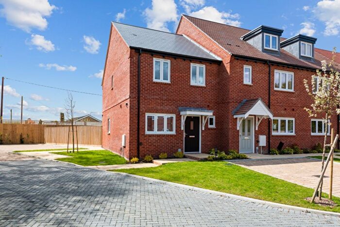 2 Bedroom Terraced House For Sale In Chiltern Gardens, Woodcote, Reading, RG8