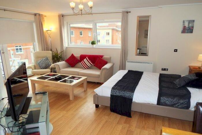 Studio To Rent In Chandlery Way, Cardiff CF10