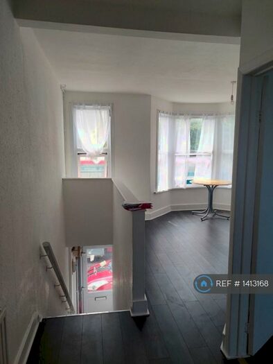 1 Bedroom Flat To Rent In Ley Street, Ilford, IG1