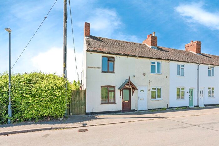 2 Bedroom End Of Terrace House For Sale In Cockspur Street, Birchmoor, Tamworth, B78