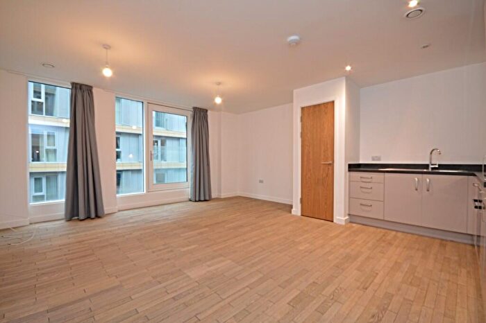 2 Bedroom Flat To Rent In Flat Braid House, Redcliff Street, Bristol, BS1