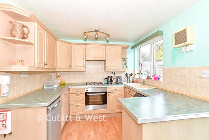 4 Bedroom Town House For Sale In Old Rectory Road, Portsmouth, Hampshire, PO6