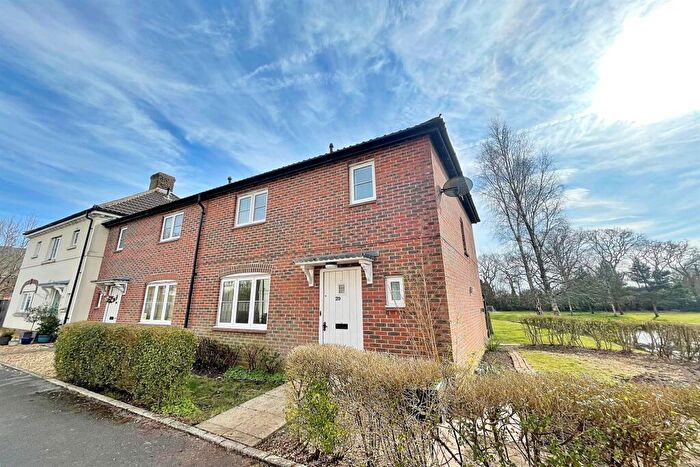 3 Bedroom End Of Terrace House To Rent In Ferndown, BH22