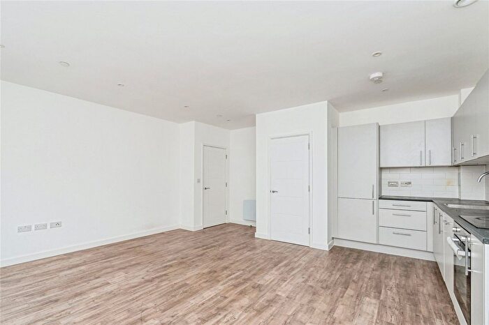 1 Bedroom Flat To Rent In London Road, Camberley, GU15