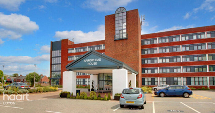 1 Bedroom Flat For Sale In Arrowhead House, Laporte Way, Luton, LU4