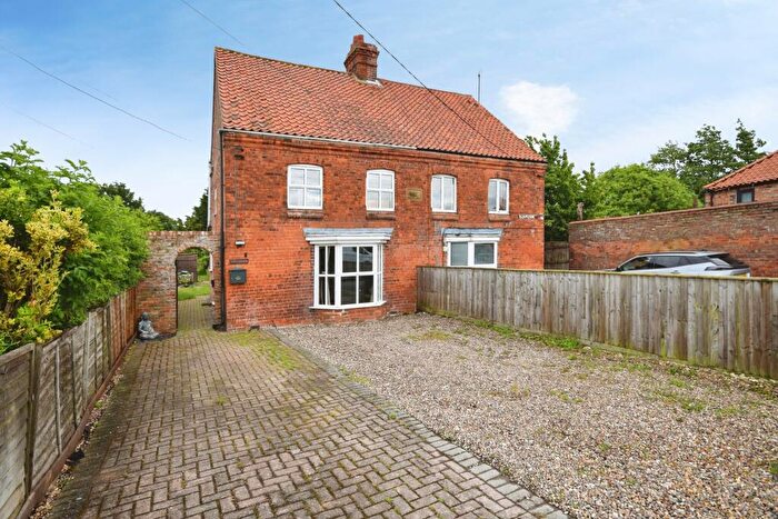 3 Bedroom Semi-Detached House For Sale In Croft Lane, Croft, PE24