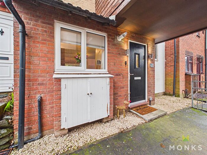 3 Bedroom Terraced House For Sale In The Knolls, Bicton Heath, Shrewsbury, SY3